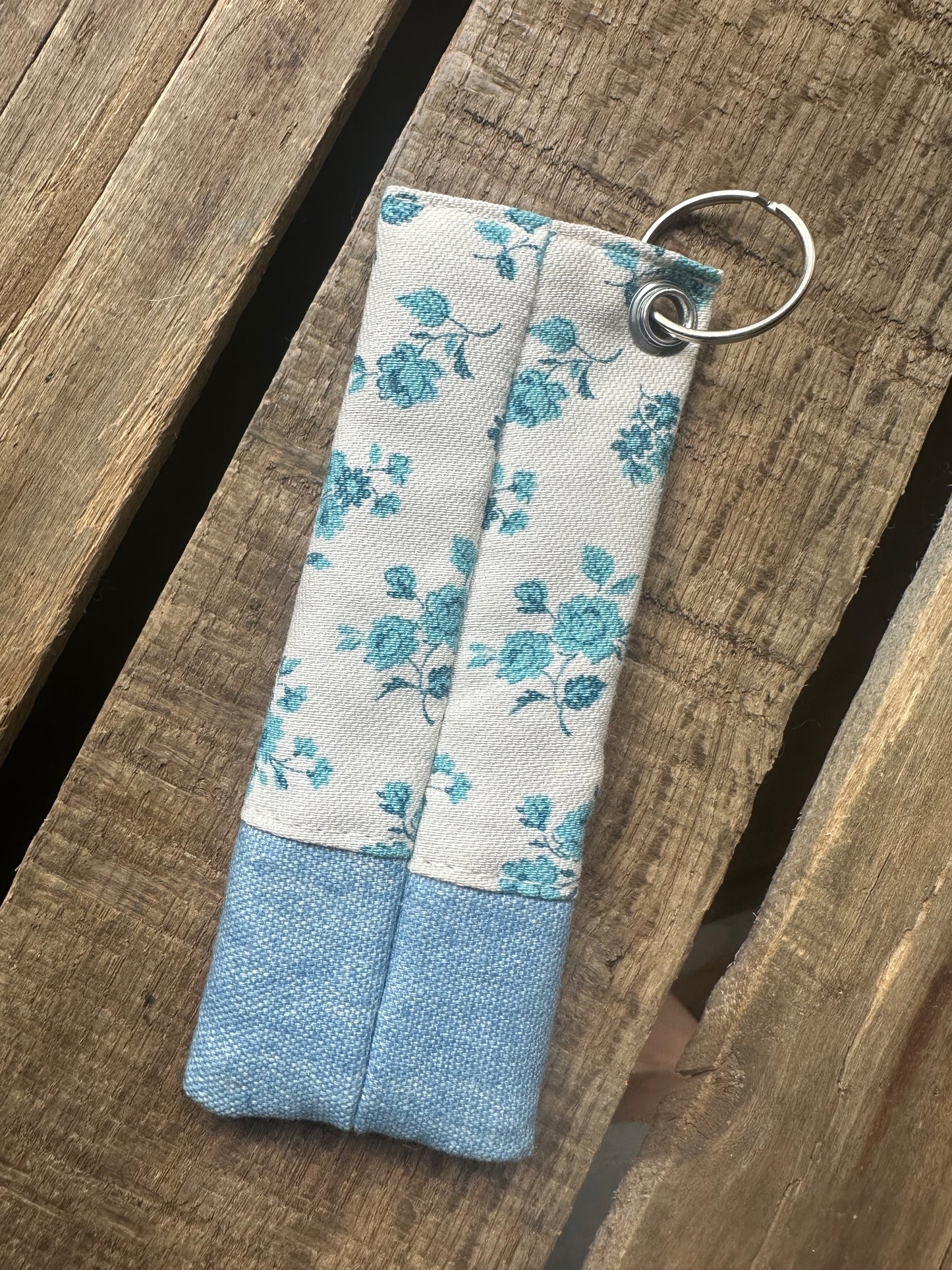 Encourager Key Chain