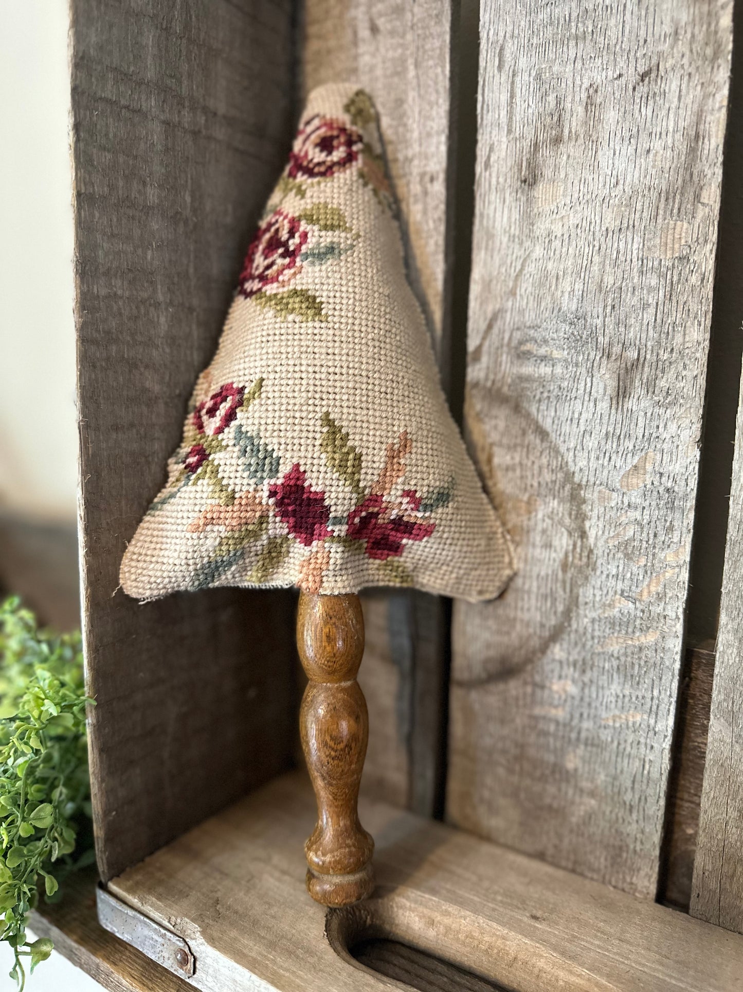 Fall Tapestry tree + vintage spindle base