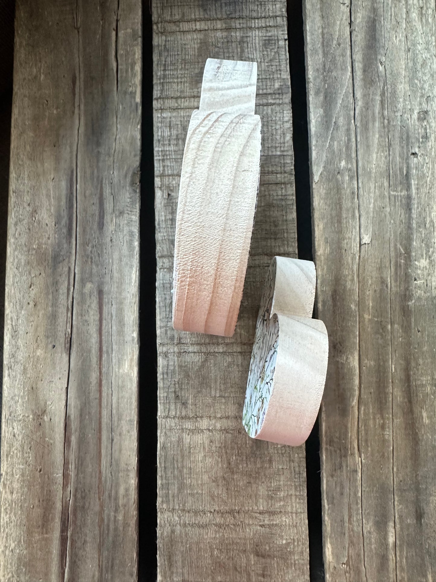 Wood Heart Shelf Sitter Set