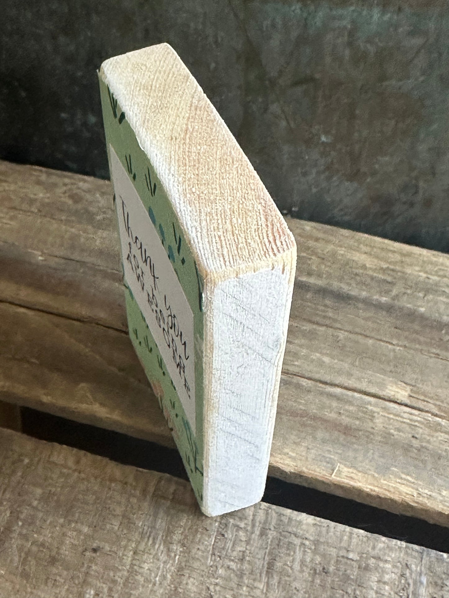 WOOD Encouragement Shelf Sitter