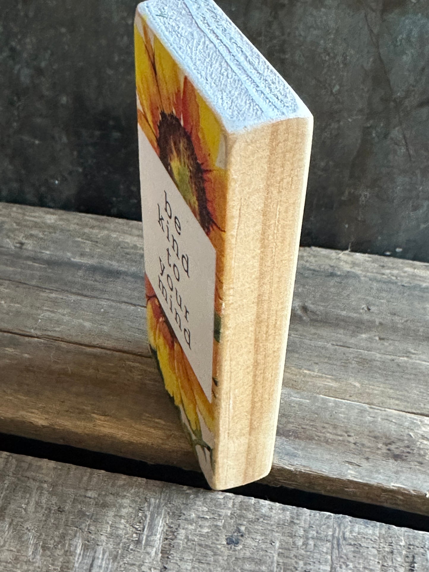 Wood Encouragement Shelf Sitter