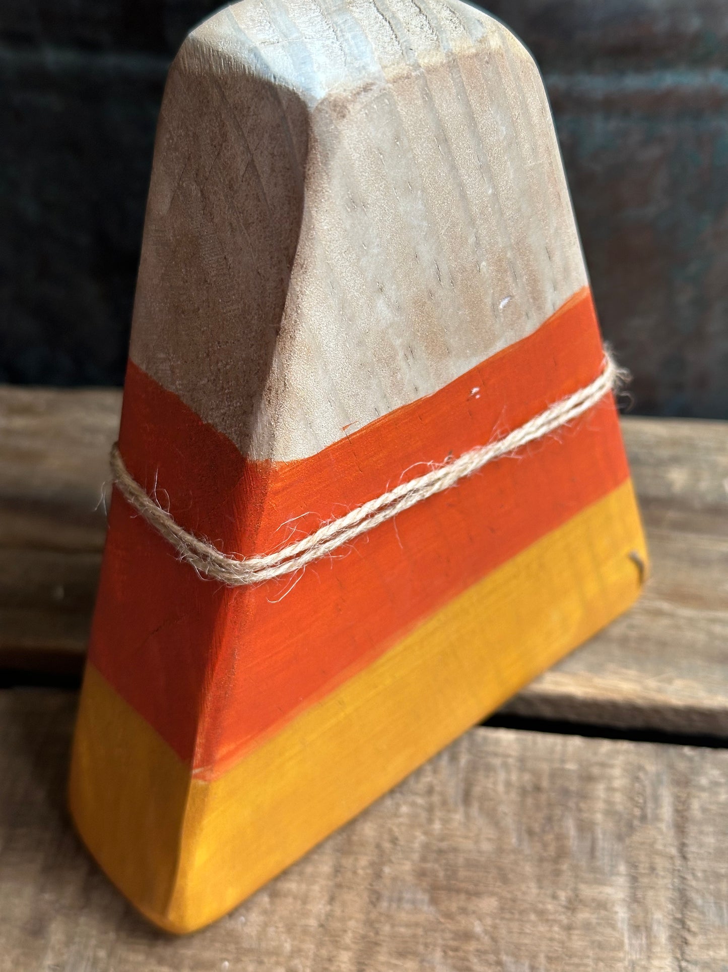Distressed Candy Corn shelf sitter— trick or treat