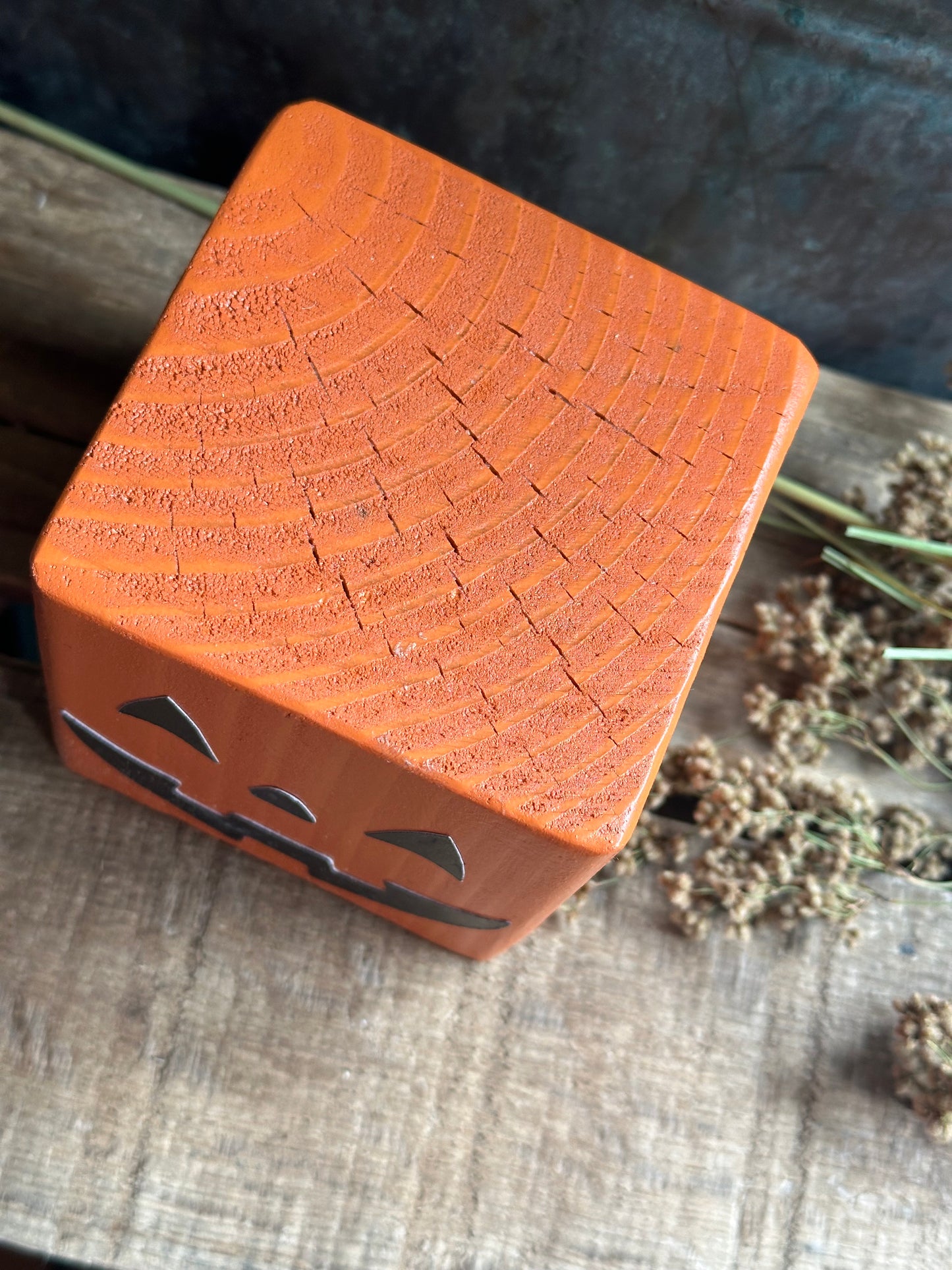 Jack-o-lantern Solid Wood Shelf Sitter