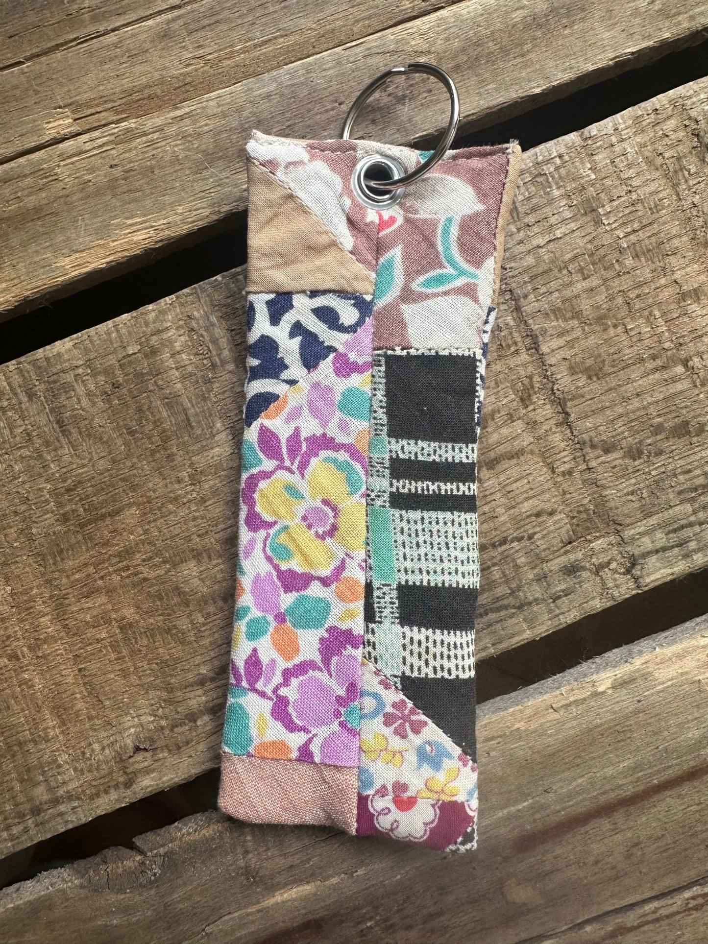 Encourager Key Chain