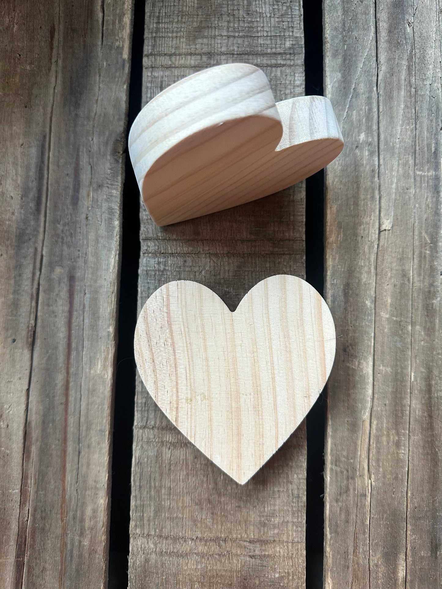 Wood Heart Shelf Sitter Set