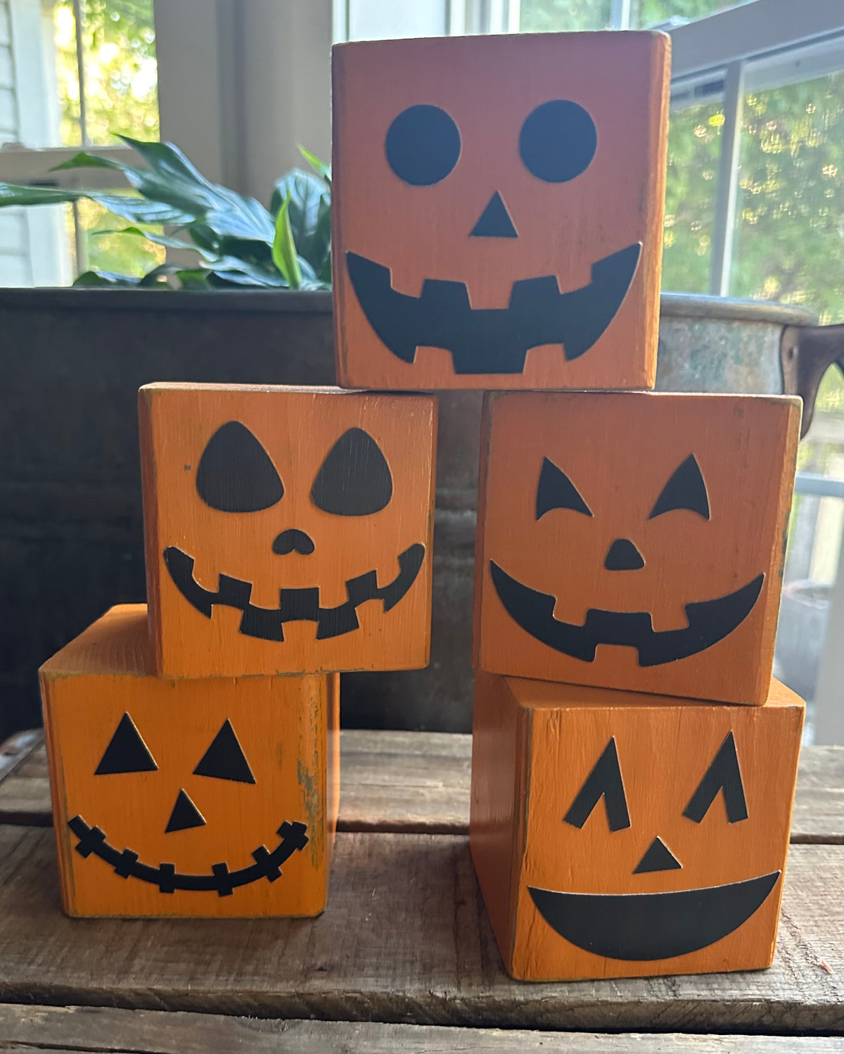 Jack-o’-lantern Solid Wood Shelf Sitter