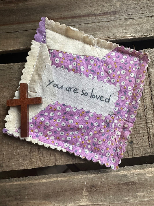 Cross in a Quilt Encourager