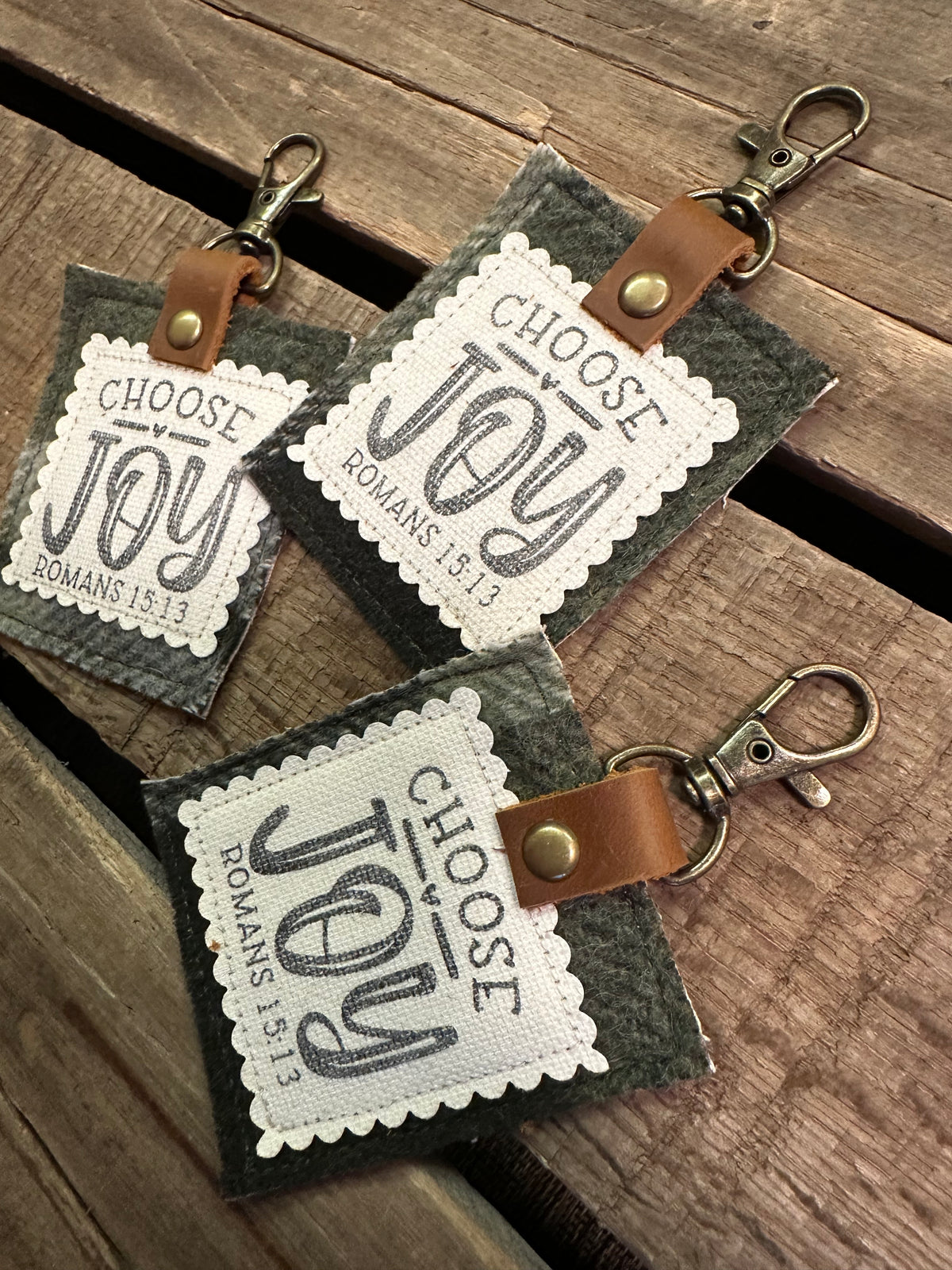 Choose Joy Vintage Wool Bag Tag | Single Tag