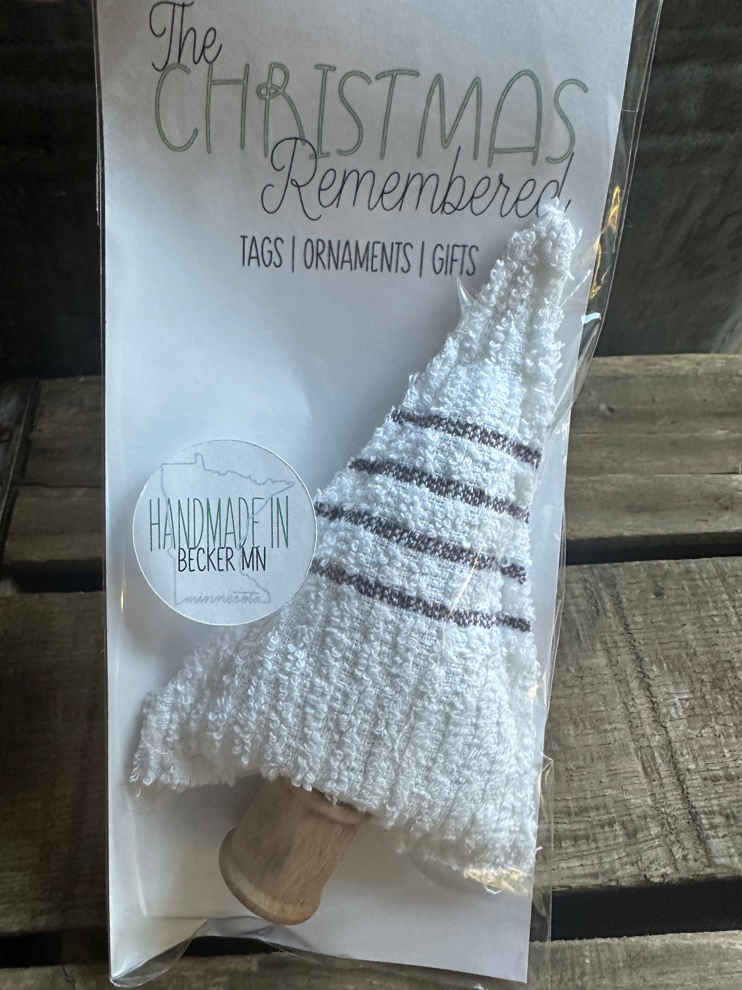 Mini Accent Slouch Tree