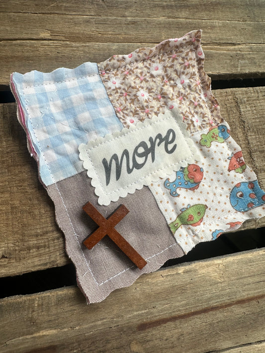 Cross in a Quilt Encourager