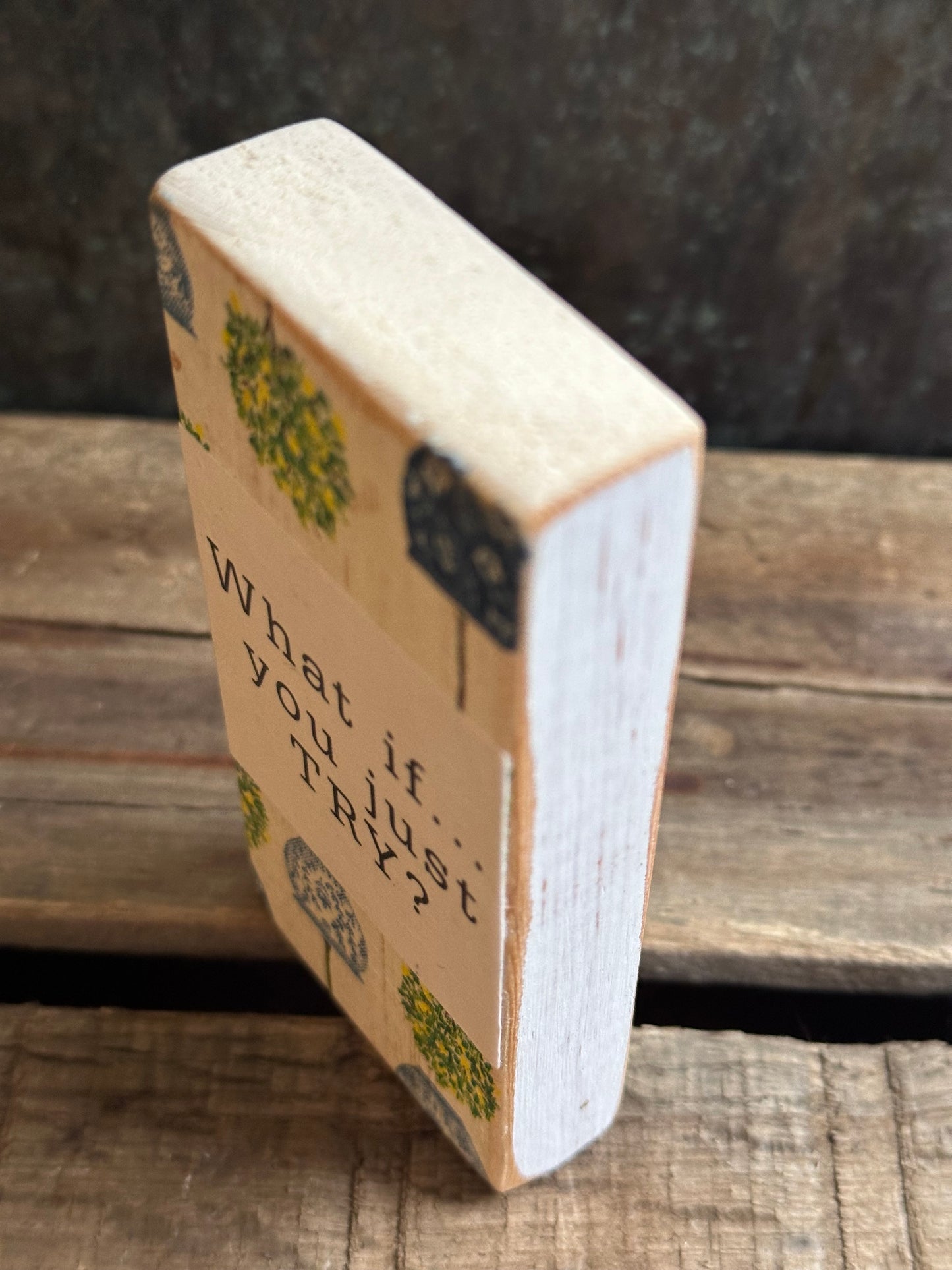 Wood Encouragement Shelf Sitter