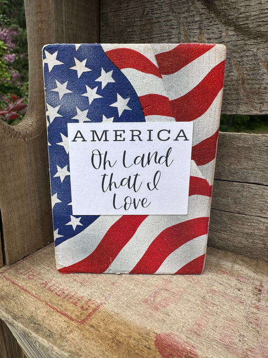 Patriotic Shelf Sitter- 3.5x5"