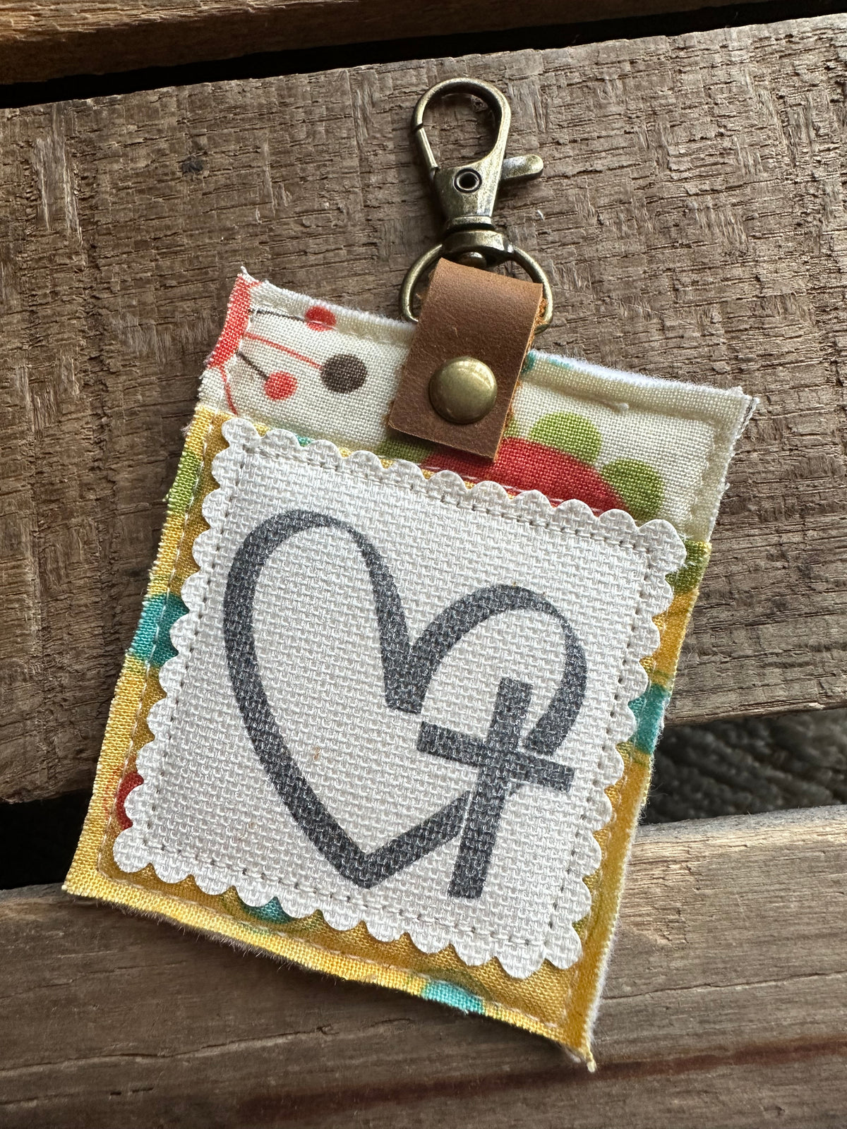 Heart & Cross | Vintage Quilt Bag Tag