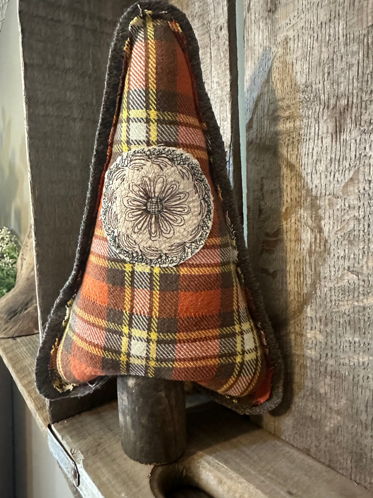 Fall Slouch Tree with Embroidered Patch