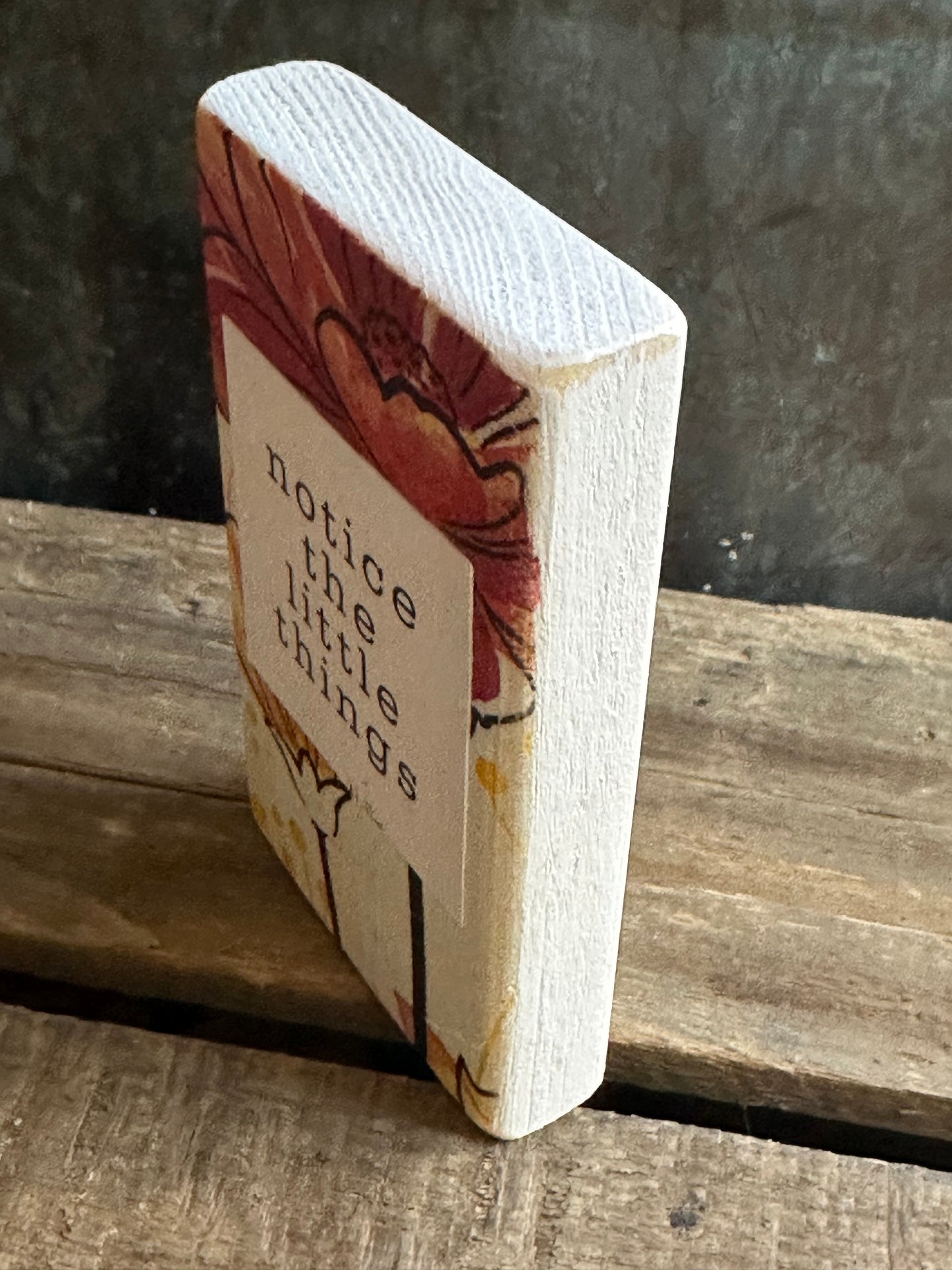 Wood Encouragement Shelf Sitter