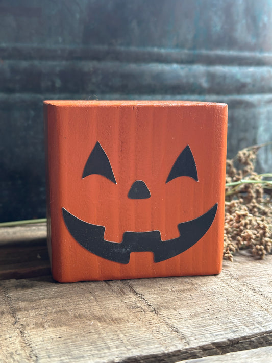 Jack-o-lantern Solid Wood Shelf Sitter