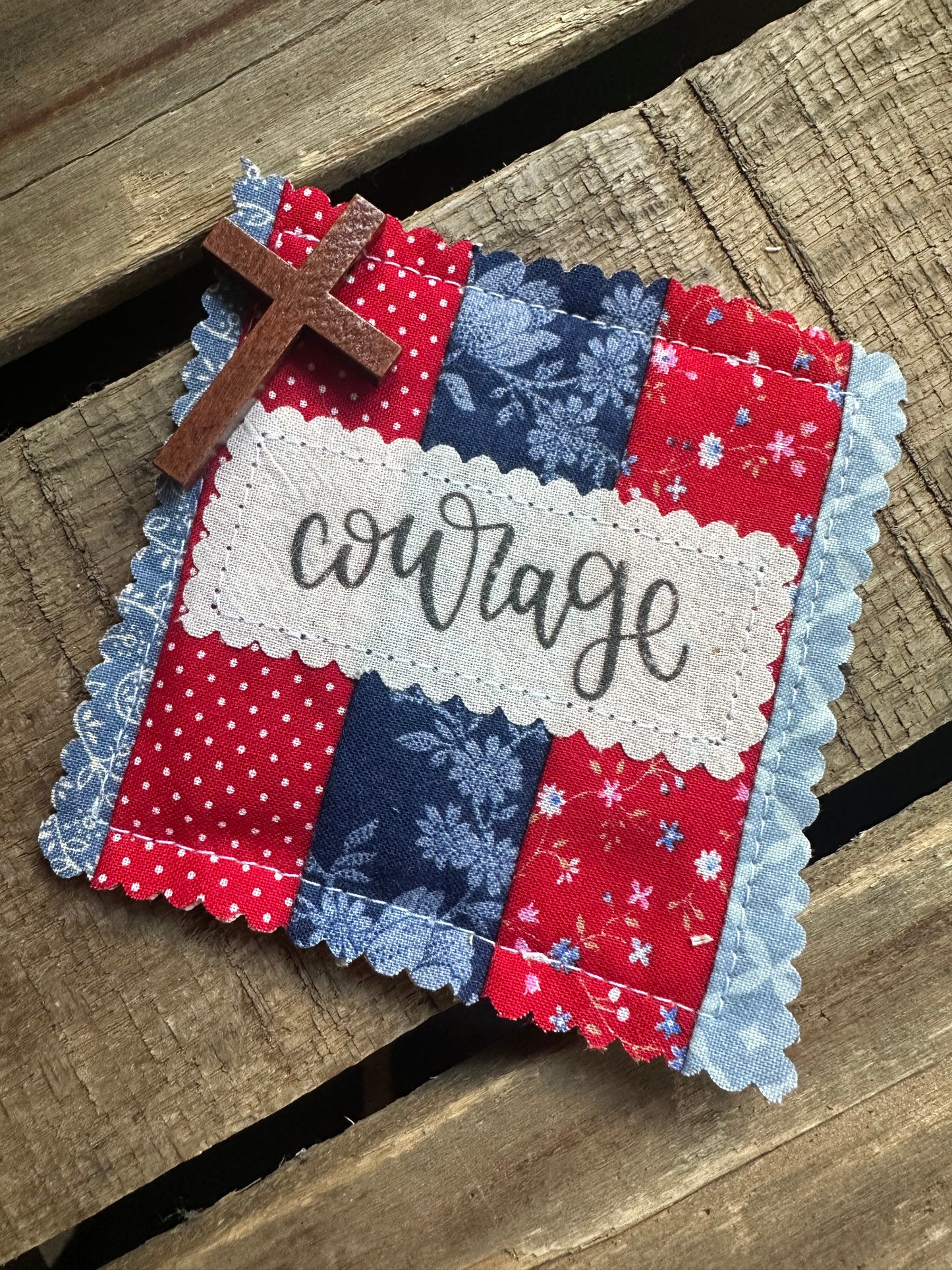 Cross in a Quilt Encourager