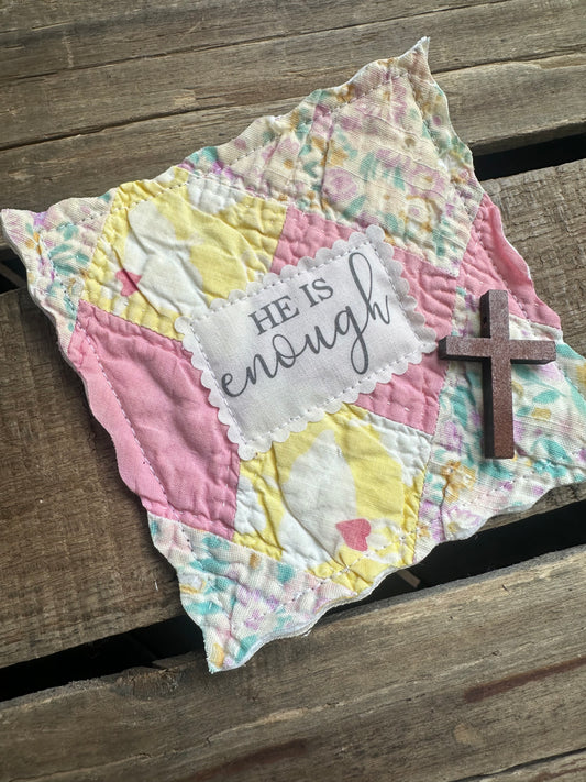 Cross in a Quilt Encourager