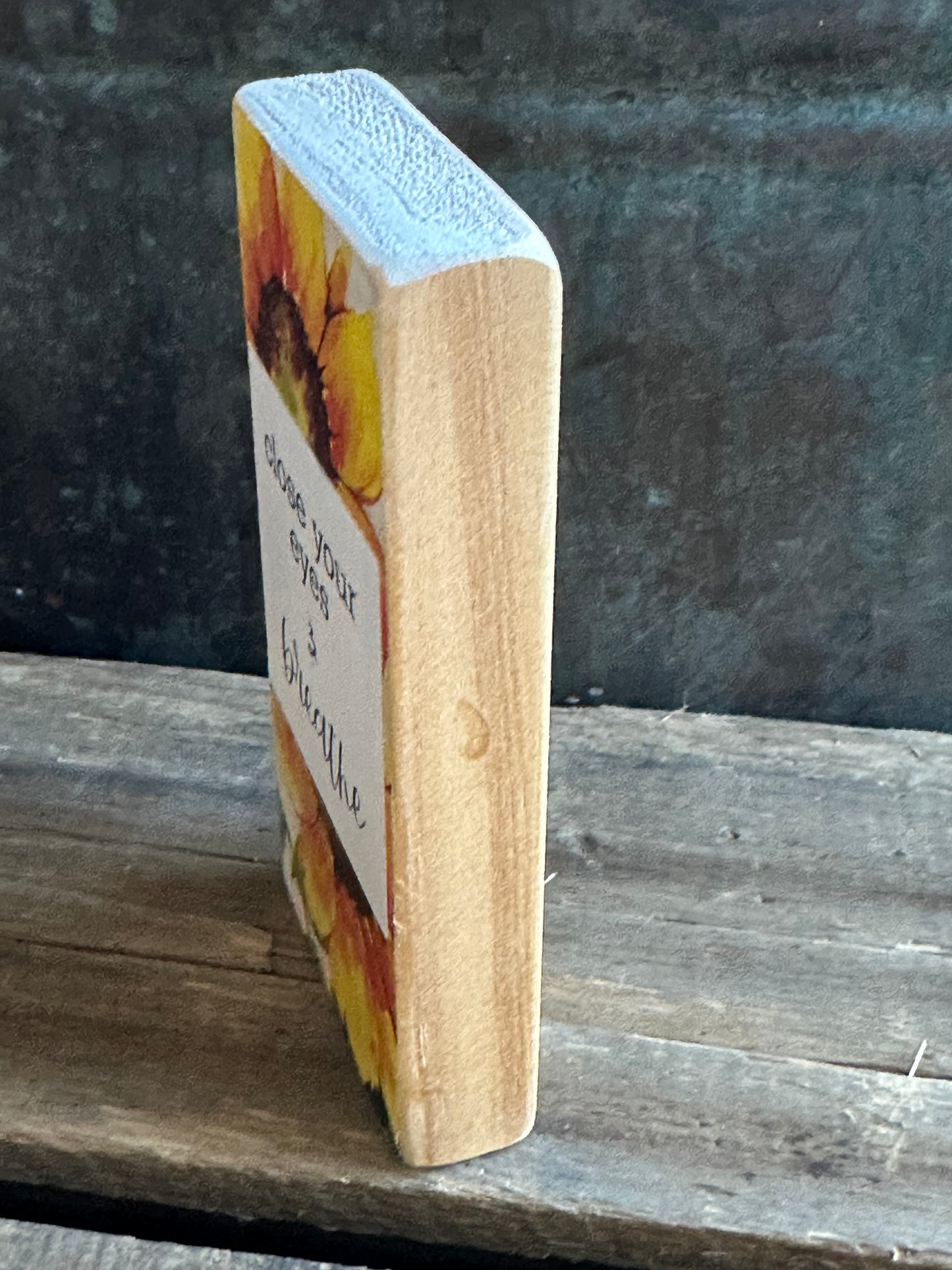 Wood Encouragement Shelf Sitter