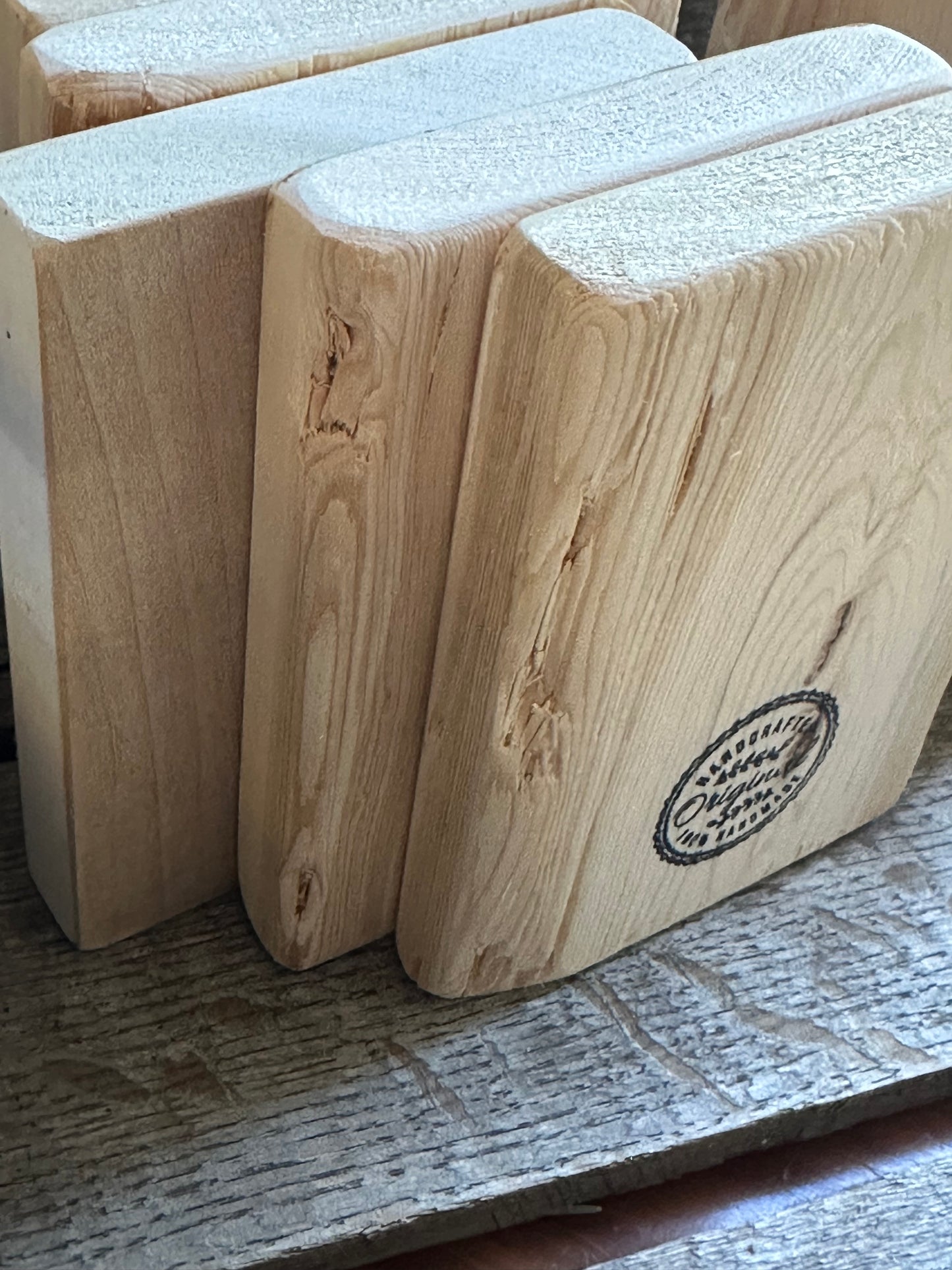 Bumblebee Ghost Wood Shelf Sitter