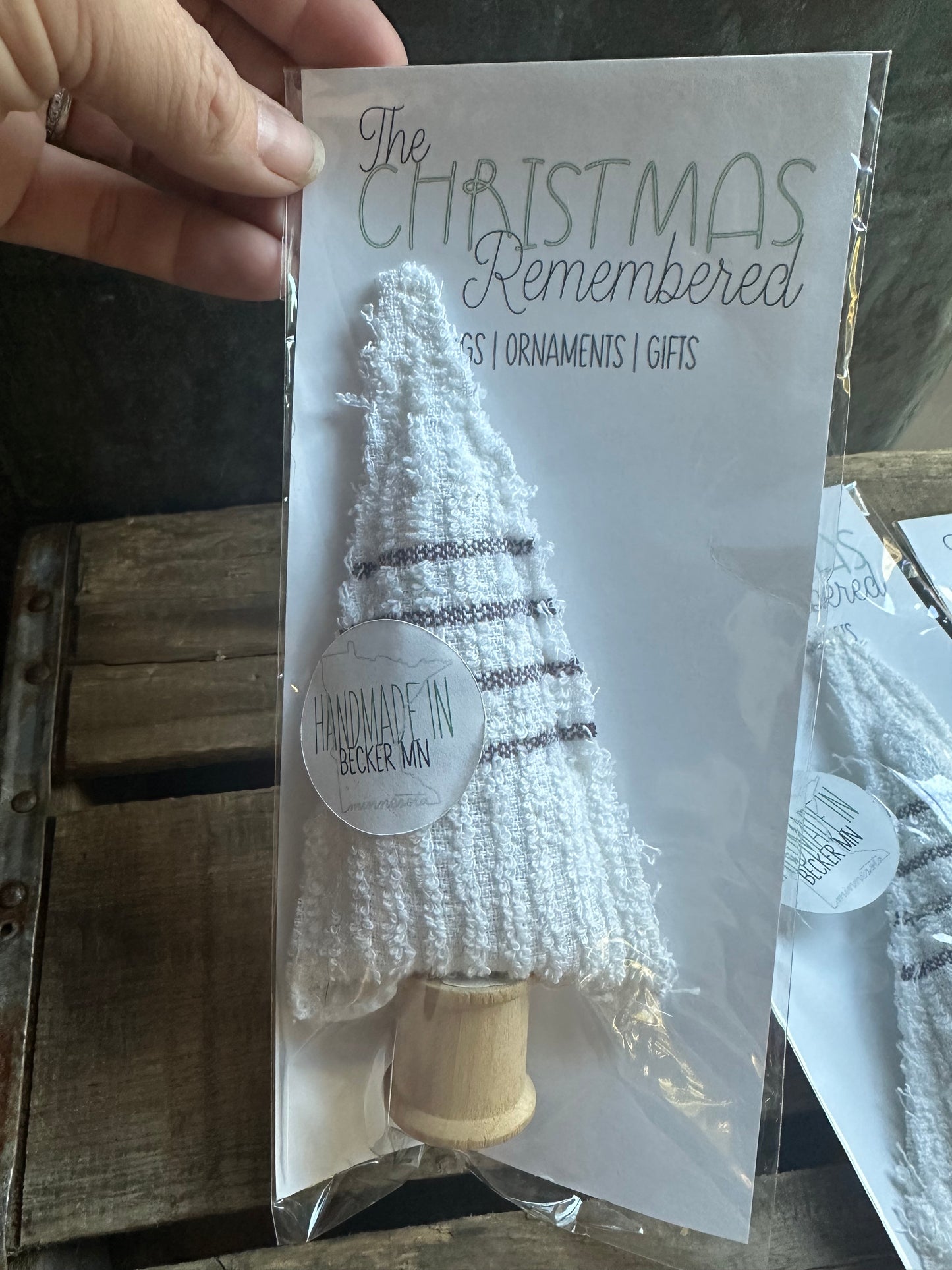 Mini Accent Slouch Tree