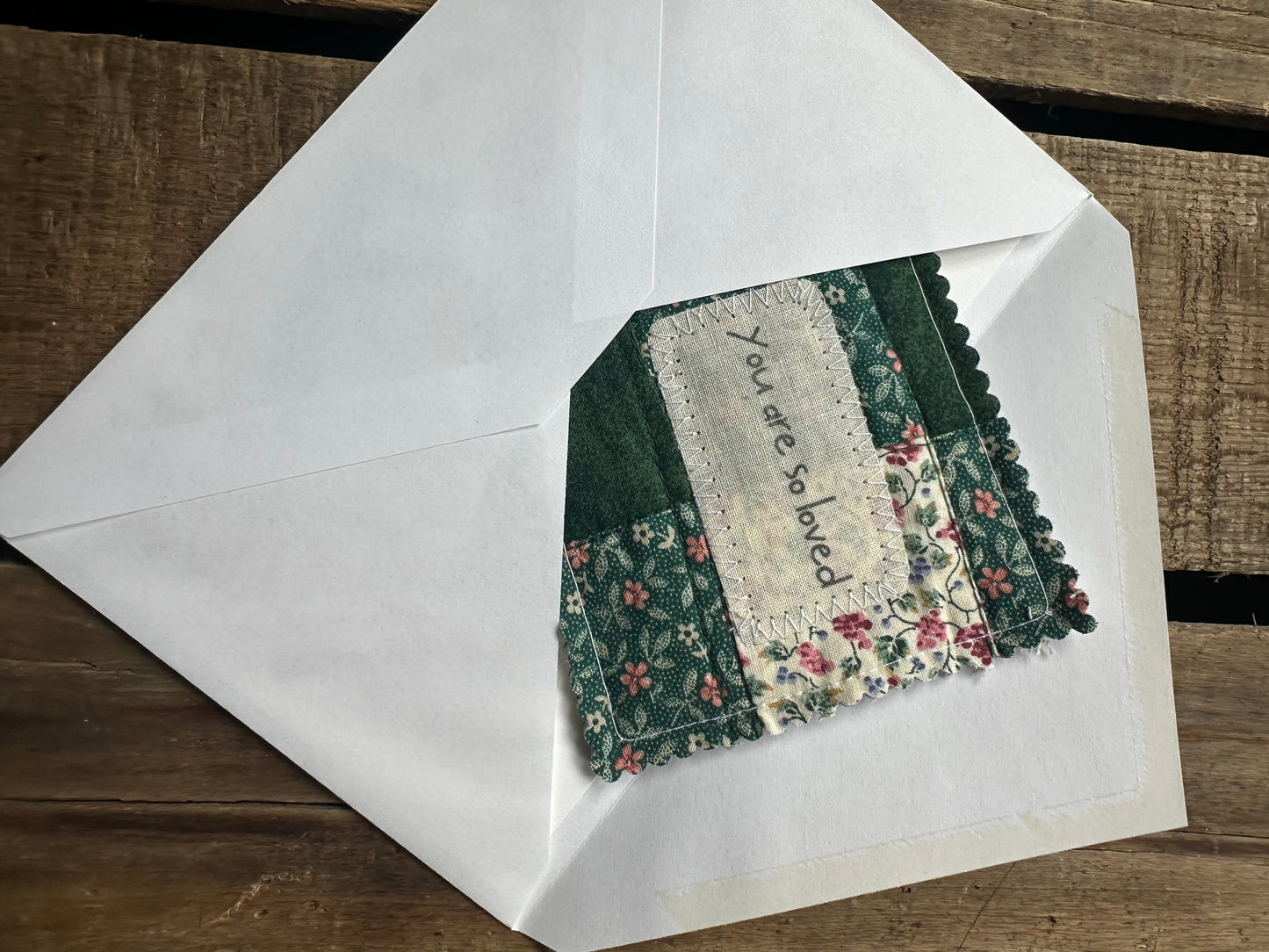 Cross in a Quilt Encourager