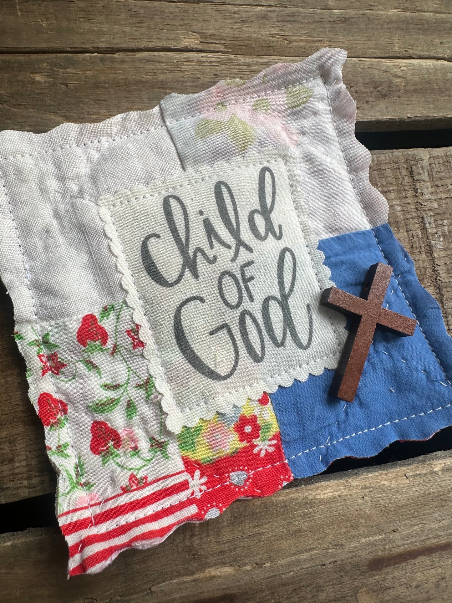 Cross in a Quilt Encourager