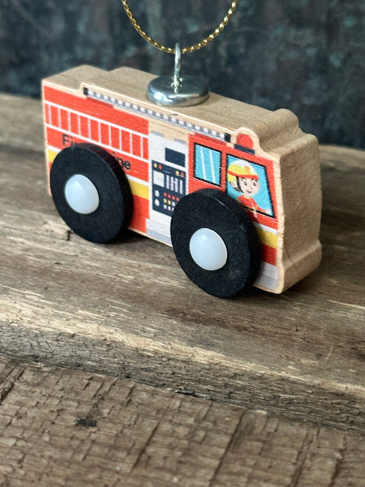 Wood Toy: Fire Truck Ornament