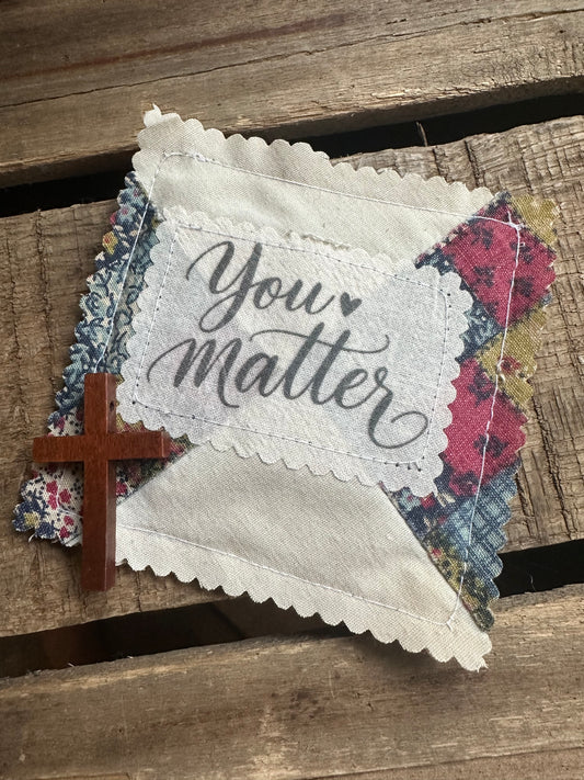 Cross in a Quilt Encourager