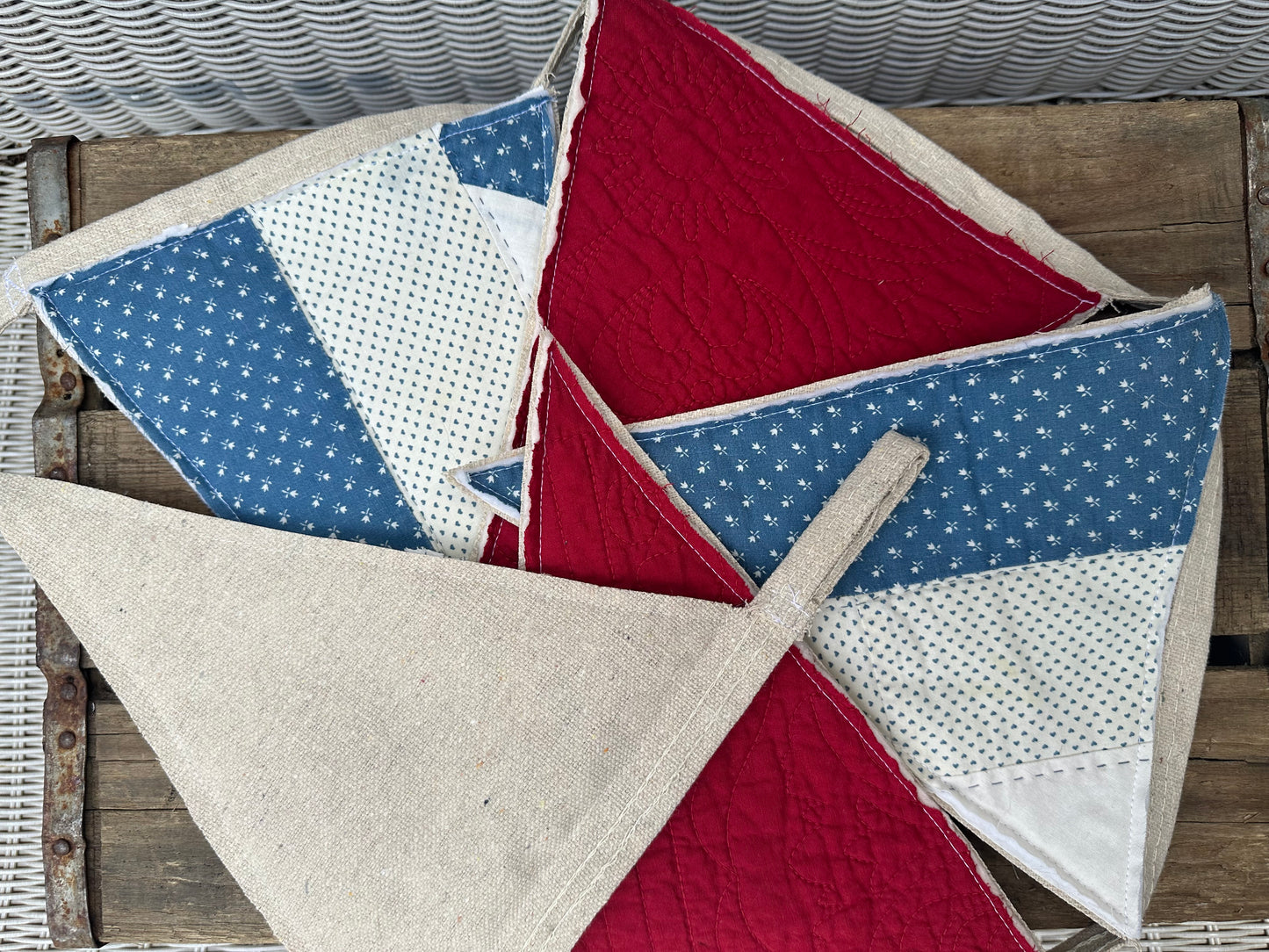 BANNER Patriotic Retro Blue Quilt + Red Pendants