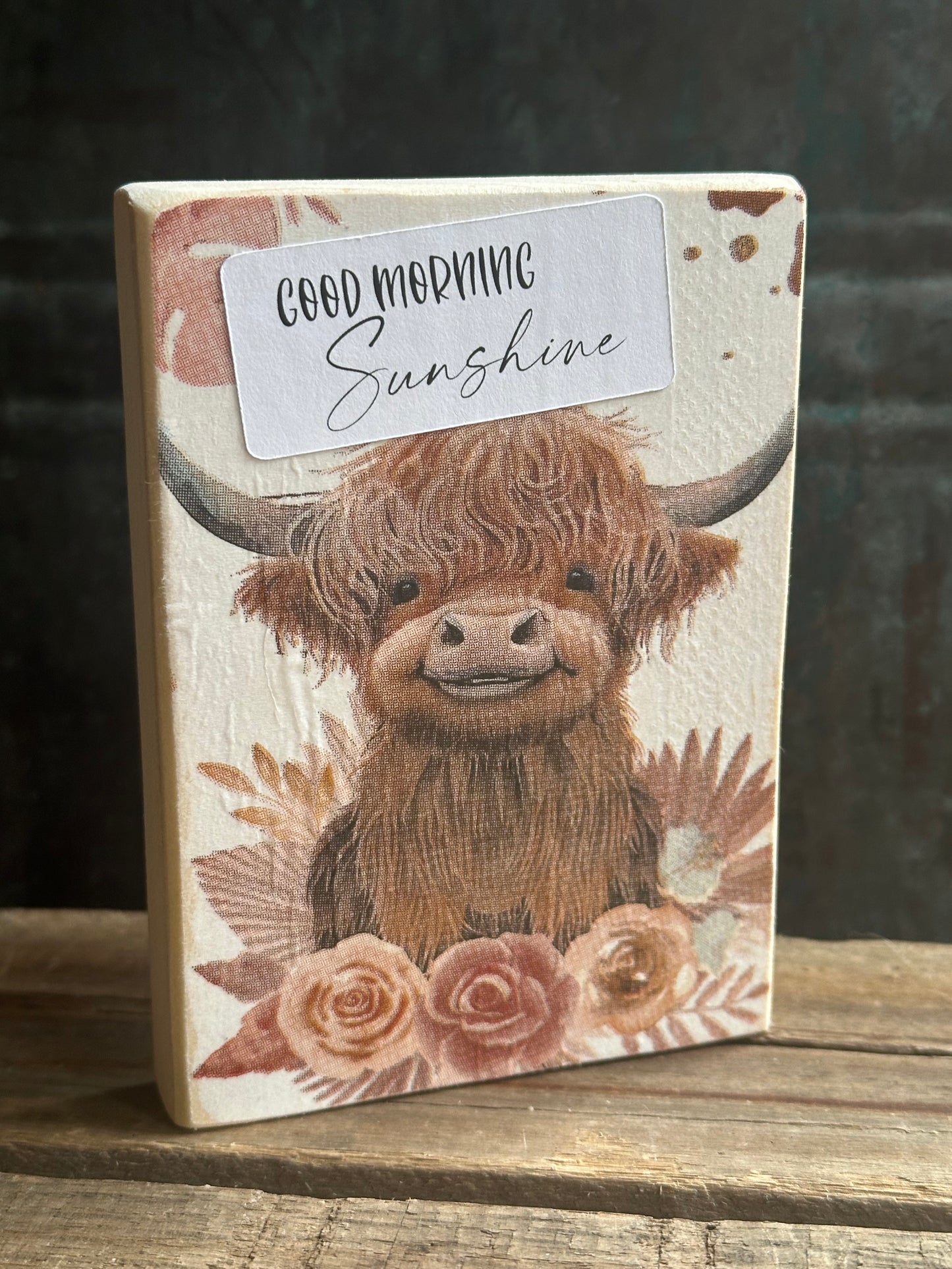 Highland Cow Shelf Sitter (upper)