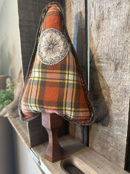 Fall Slouch Tree with Embroidered Patch