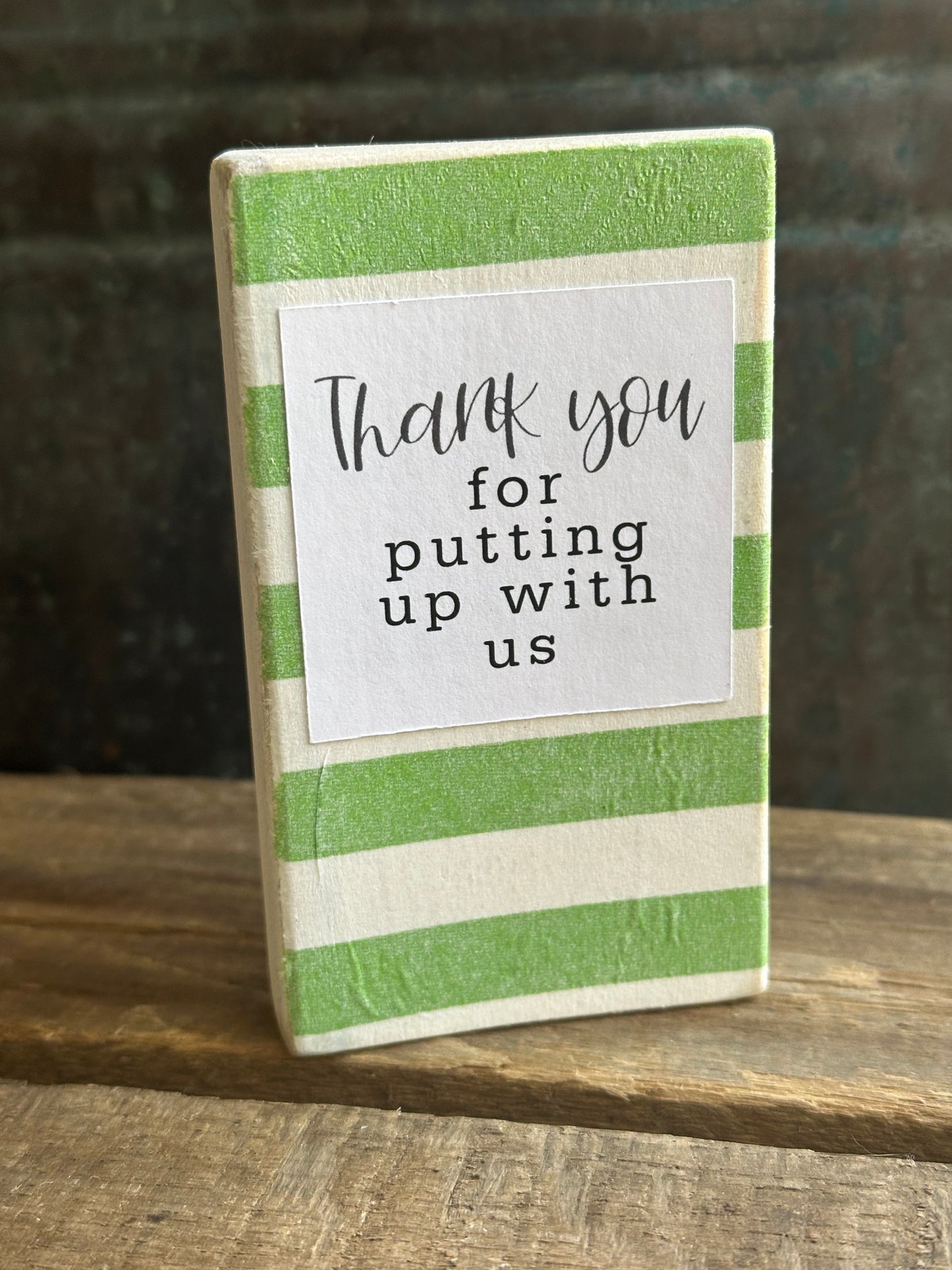 WOOD Encouragement Shelf Sitter