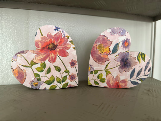 Wood Heart Shelf Sitter Set