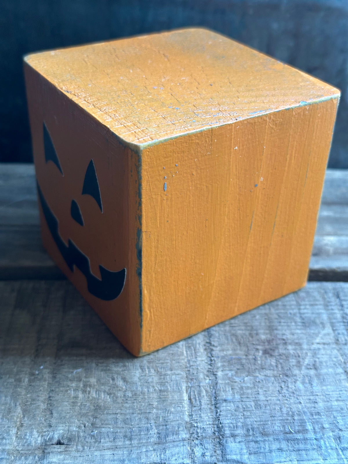 Jack-o’-lantern Solid Wood Shelf Sitter